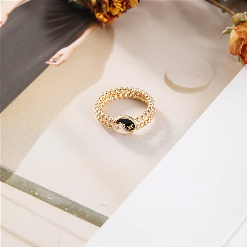 17KM Trendy Gold Tai Chi Couple Rings Set For Women Men Lover Couple Black White Rings Friendship Engagement Wedding Jewelry