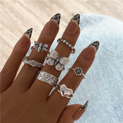 17KM Retro Silver Color Flower Butterfly Skull Rings Set For Women Men Punk Hiphop Animal Angel Wings Finger Rings Gift Jewelry