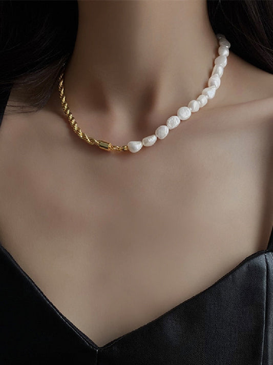 Vintage baroque irregular pearl pendant  new trend, Japanese and Korean fashion women's necklace party jewelry gifts