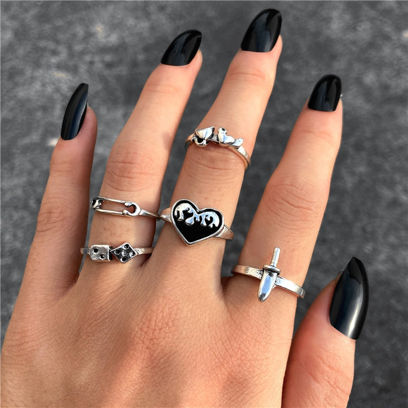 17KM Retro Silver Color Flower Butterfly Skull Rings Set For Women Men Punk Hiphop Animal Angel Wings Finger Rings Gift Jewelry