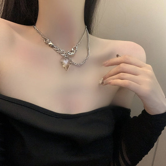 Fashion Exaggerated Transparent Champagne Crystal Heart Pendant Necklace for Women Shiny Rhinestone Chain Clavicle