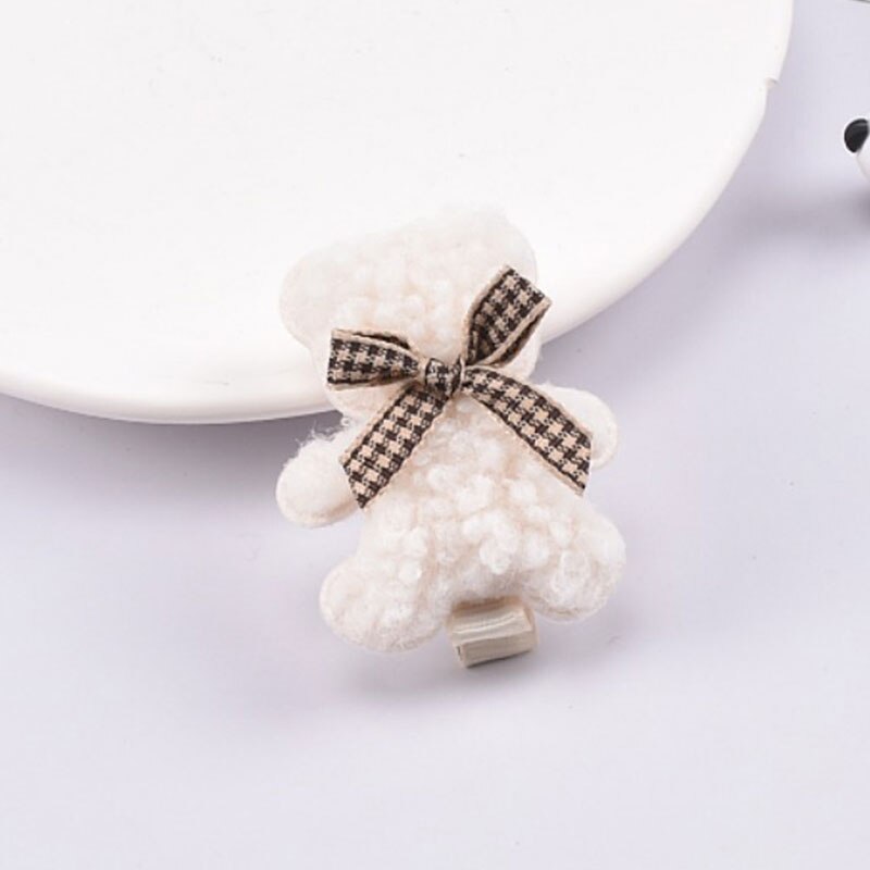 1Pcs Plush Bears Hair Clips Barrettes Winter Bear Hairpin Sweet Hair Accessories Cute Side Hair Clips Cartoon Bangs Clips